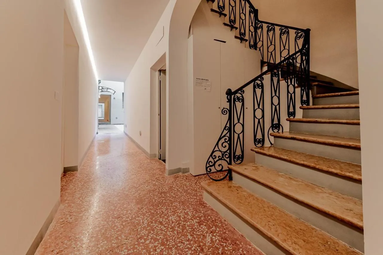 Realkasa La Finestrella Sui Portici Apartamento Bolonha